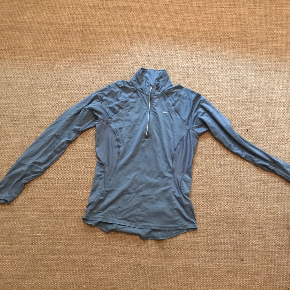 Nike Women's dry fit 1/4 zip pullover